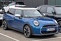 * Nomination: Mini Hatch (F65) in Stuttgart --Alexander-93 16:35, 27 October 2024 (UTC) * * Review needed