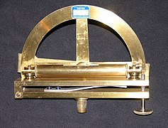 Goniometro per triangolazioni - Museo scienza tecnologia Milano 02061 02.jpg