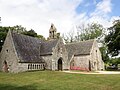 Plouvien : la chapelle Saint-Jaoua : vue d'ensemble 1