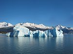 Thumbnail for File:Glacial iceberg in Argentina.jpg