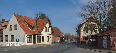 Husum (Nienburg) Nienburger Strasse - Carrer Major.jpg