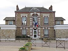 Pommeuse mairie.jpg