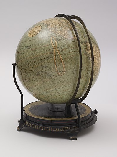 Fitz globe (2710799656).jpg