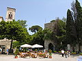 Ravello, Piazza Duomo e ingresso a Villa Rufolo