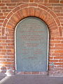 Lastra commemorativa dedicata a Luigi Bruzza e collocata nel chiostro della Basilica di Sant'Andrea di Vercelli