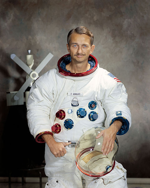 File:Owen Garriott.jpg