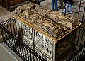 Tumba do emperador e Cunegunda na catedral de Bamberg, esculpida en 1499-1513 por Tilman Riemenschneider.