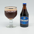 Chimay, belgiske mócne ćěmne piwo hornjeje fermentacije wot rjada Trapistow