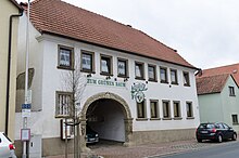 Poppenhausen, Kronungen, St.-Sebastian-Straße 11, 001.jpg