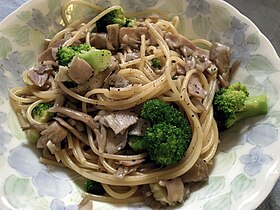 Spaghetti with maitake mushrooms