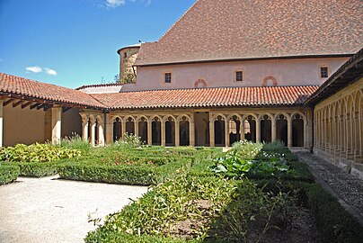 Cloître.