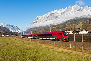 ÖBB Railjet 596 bei Pfarrwerfen