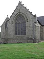 Le transept nord et la sacristie de l'église Saint-Médard, ancienne chapelle seigneuriale du XVe siècle.