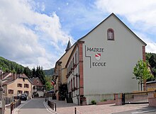 Barembach, Mairie-école.jpg