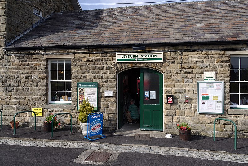 File:Leyburn railway station MMB 08.jpg