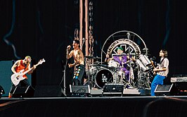 Red Hot Chili Peppers in Londen, 2022 v.l.n.r.: Flea, Anthony Kiedis, Chad Smith en John Frusciante