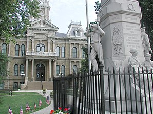 Guernsey County Courthouse in Cambridge, gelistet im NRHP mit der Nr. 73001452[1]