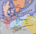 Den store nordiske krigen i Svensk Pommern med Stralsund i midten. Det svenske imperiet vist i oransje, Danmark i lys oker, Brandenburg-Preussen i blå, Braunschweig-Lüneburg (Hannover) i mørk rosa, Kurfyrstedømet Sachsen i oliven, Polen-Litauen i gult. Det russiske felttoget er vist som grøne piler, danskane i rosa, saksarar, polakkar og litauarar i blå, svenskane i raudt, prøyssarane i lys blå og hannovarane i mørk rosa. Omleira byar er vist som ein mørk ring.