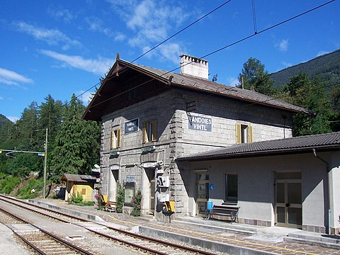 Stazione di Vandoies (Vintl train station)