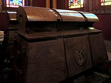 The tombs of Emperor Haile Selassie and Empress Menen Asfaw