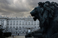 Lion in front of the Royal Palace of Madrid, Madrid Author: ShurperMario