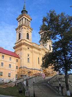 A máriaradnai kolostor temploma