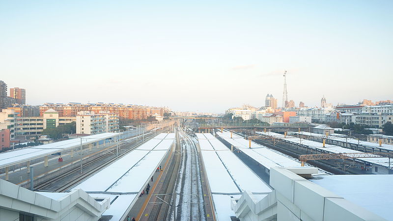 File:Jinhua Railway Station in snow.JPG