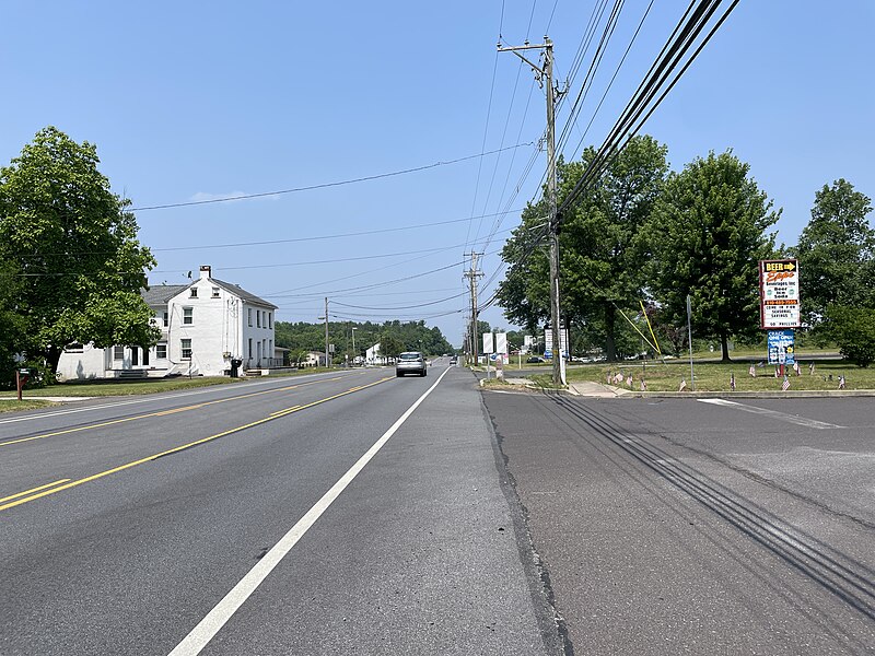 File:Ridge Pike WB approaching Royersford Road.jpeg