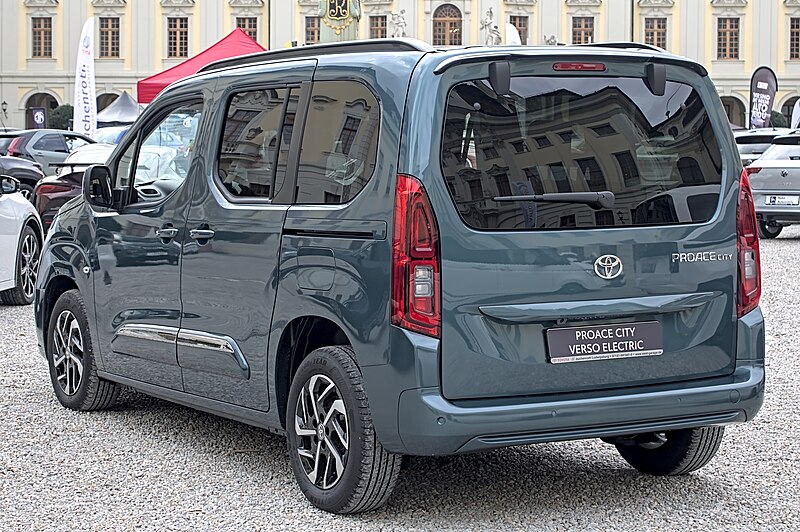 File:2024 Toyota ProAce City Electric Automesse Ludwigsburg 2024 IMG 1482.jpg