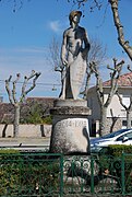 Poilu dans le centre de Mas-Grenier (Tarn-et-Garonne).