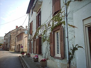 Ancian ostal "Germain Coutanceau", rota des Prêtres (noms fr de trduire).