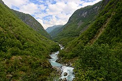 Vue de la vallée depuis la ferme de Vetti.