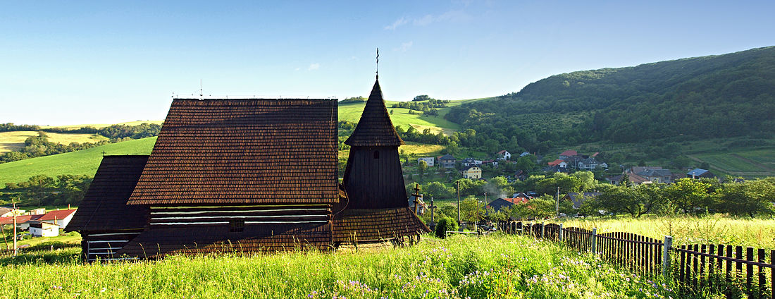 Ligna templo de sankta Luko el la jaro 1727 kaj Brežany