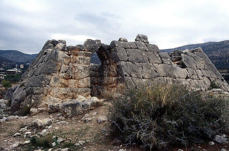 File:Helleniko pyramid 01.jpg