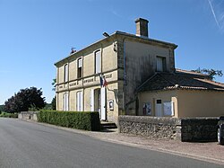 Skyline of Saint-Sulpice-de-Pommiers