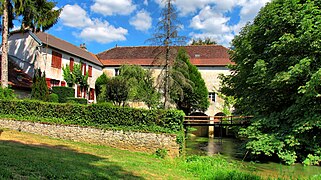 Malans (70), moulin sur l'Ognon.jpg