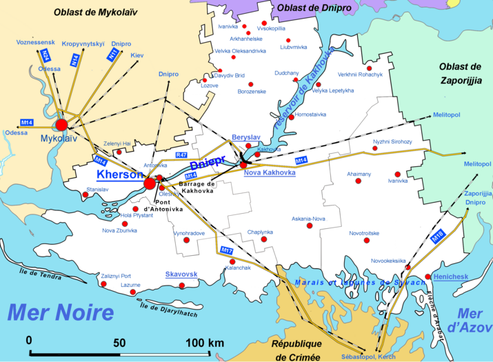 Situation de Kherson, agglomérations de l'oblast (région) de Kherson (fond blanc), principaux axes routiers et lignes ferroviaires.