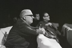 Friedrich Dürrenmatt im Zuschauerraum, Foto: Jack Metzger