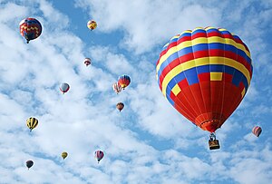 Hot air balloons in leon.jpg