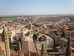 Bandar Huesca dari kathedral