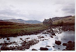 Luib Chonnal bothy - geograph.org.uk - 4607558.jpg