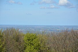 L'est plat depuis le mont Bel-Air.