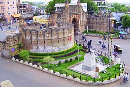 Jatpura Gate i centrala Chandrapur.