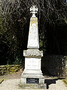 Le monument aux morts.