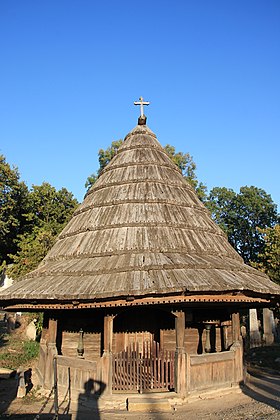 Image illustrative de l’article Église en bois Saint-Michel de Rača