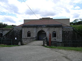 Entrée du fort de Montcorin