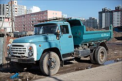 Ein ZIL-MMZ-4505 in der Mongolei (2012)