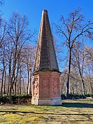 Chimenea, Jardín de la Isla, Aranjuez.jpg