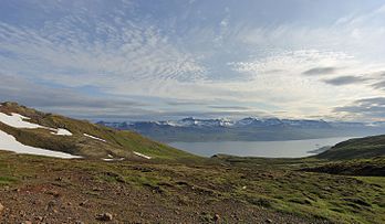 Vista panorâmica nas proximidades de Neskaupstaður, Islândia. (definição 5 898 × 3 443)