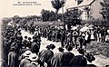 L'arrivée d'une course de chevaux à Scaër vers 1910 (carte postale Villard).